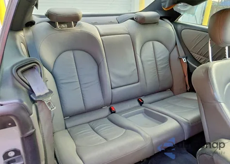 2007 Mercedes-Benz Clk 550 z USA, uszkodzony, nr VIN WDBTJ72H47F215182